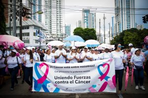 caminata de la cinta rosada y celeste