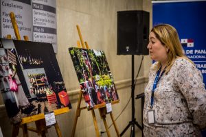 Exponen obras de arte hechas por trabajadores