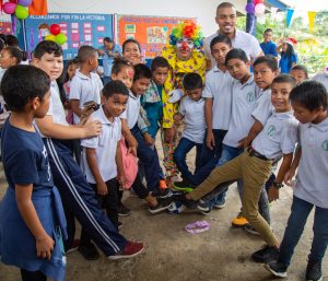 Mitradel lleva alegría a niños y adolescentes del sector de Las Trancas en San Miguelito