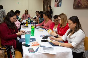 Sensibilizan a empresas sobre violencia de género en el ámbito laboral