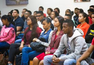 Jóvenes de Aprender Haciendo se capacitan en habilidades para la vida y el trabajo