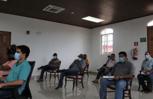 Explican protocolos de sanidad e higiene a promotores de proyectos de construcción en Coclé