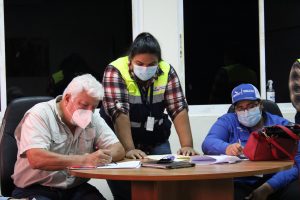 Reunión para unificar criterios ante la reapertura de la construcción en Coclé