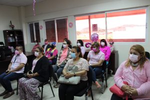 Sensibilizan a funcionarios de Coclé sobre la prevención del cáncer de mama