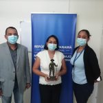 “Agradezco al Mitradel por darme la oportunidad de participar en los Premios IPEL”, ganadora de la categoría artesanía