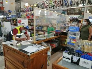 Continúa la verificación de normativas laborales y de bioseguridad en comercios de Coclé