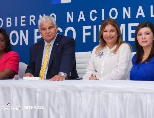 Ministra de Trabajo acompaña al presidente José Raúl Mulino en el inicio del plan de transformación integral del INADEH